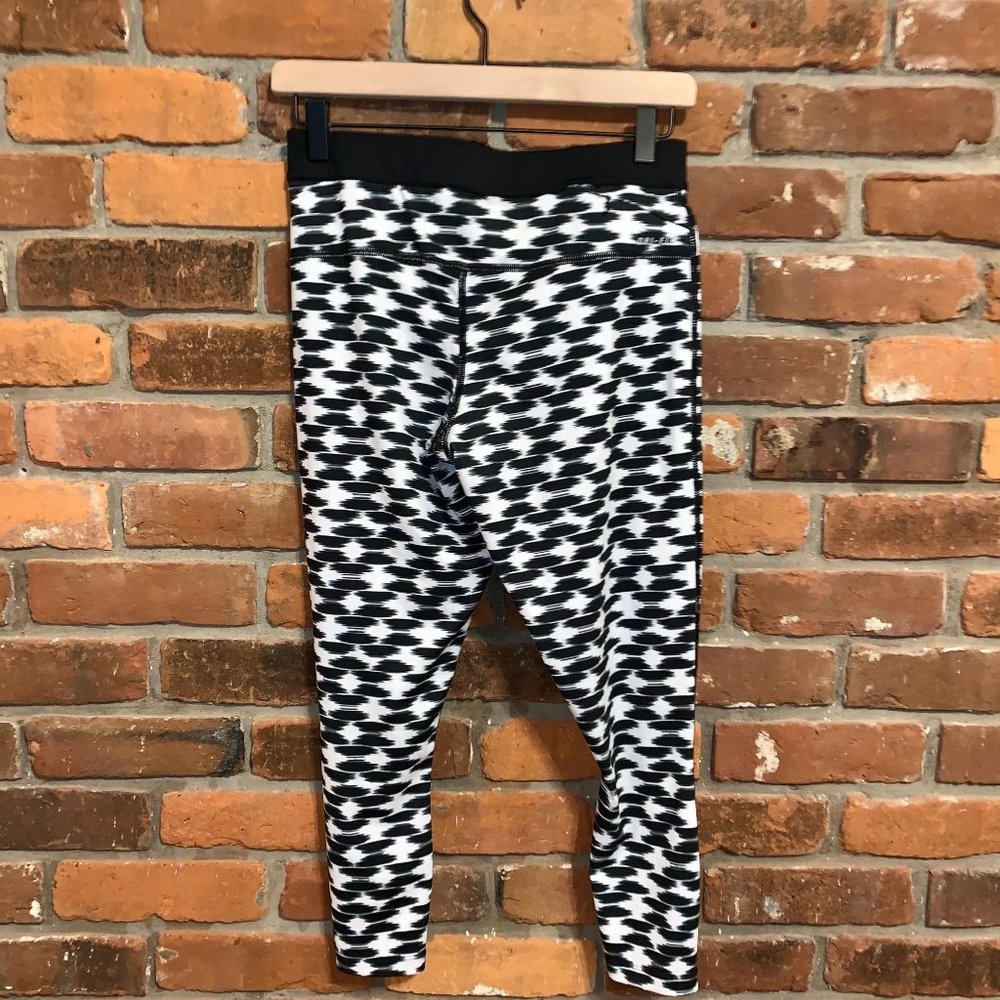 Soul Cycle Nike Dri Fit Print Leggings Size Medium - Picture 2 of 5